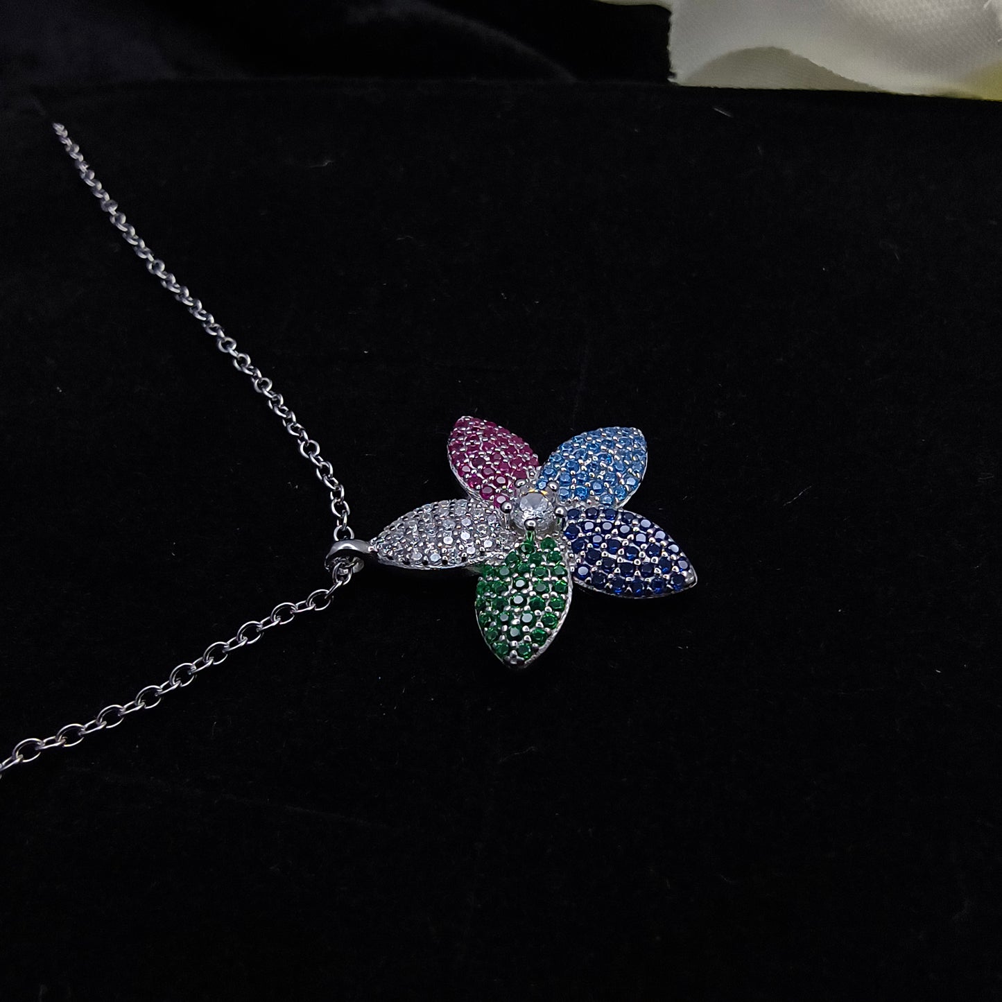 Silver Flower Necklace