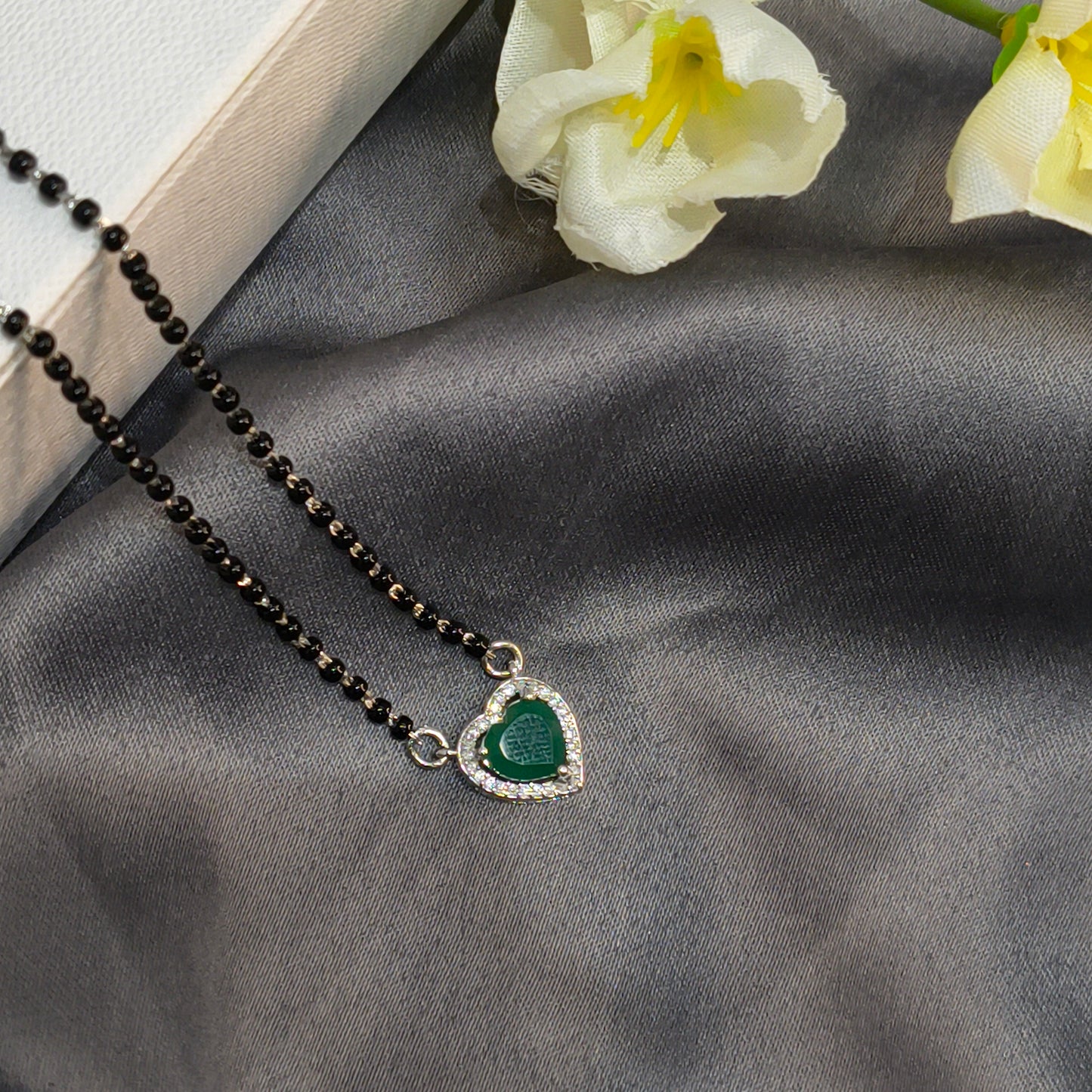 Silver Green Heart Pendant Mangalsutra