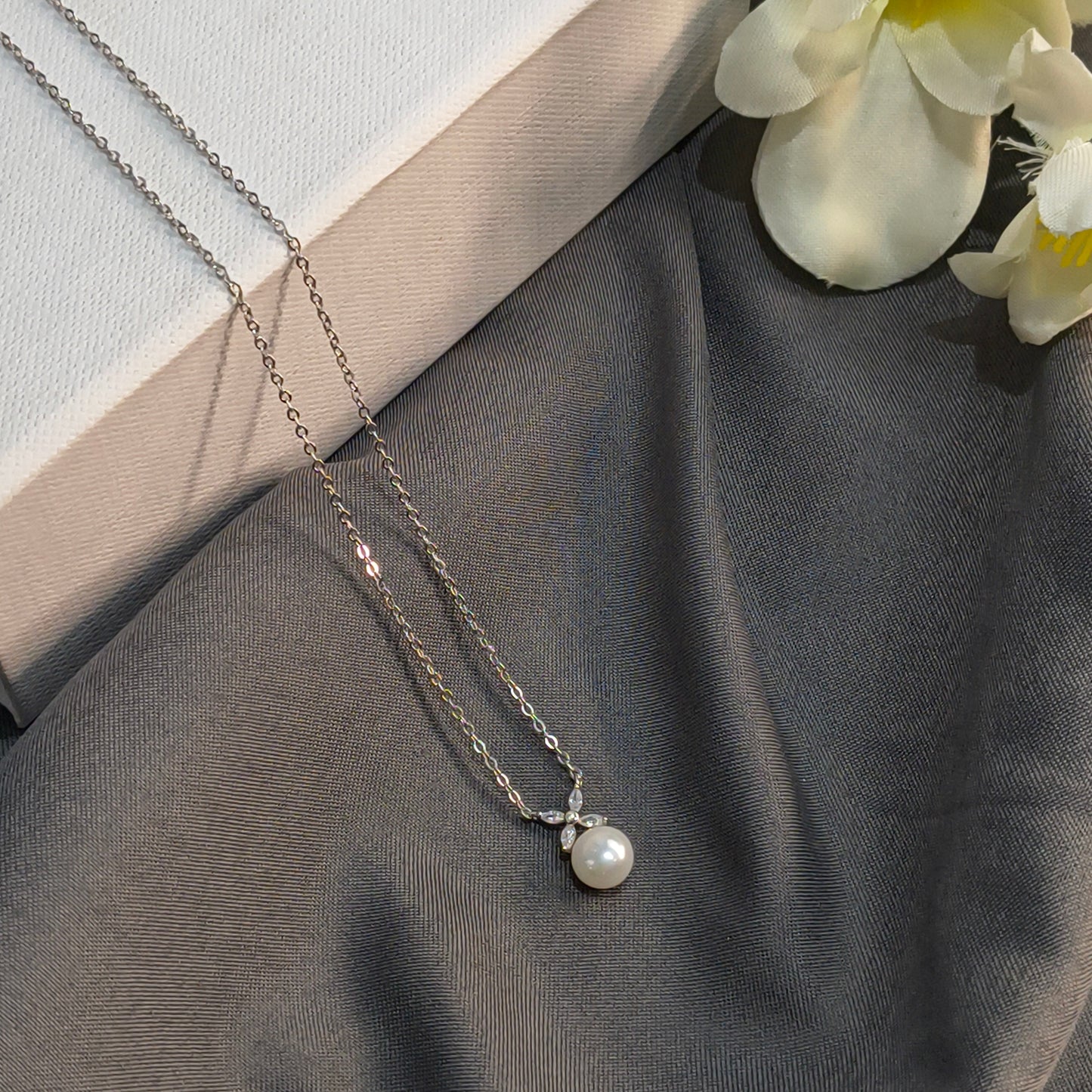 Silver Pearl Pendant