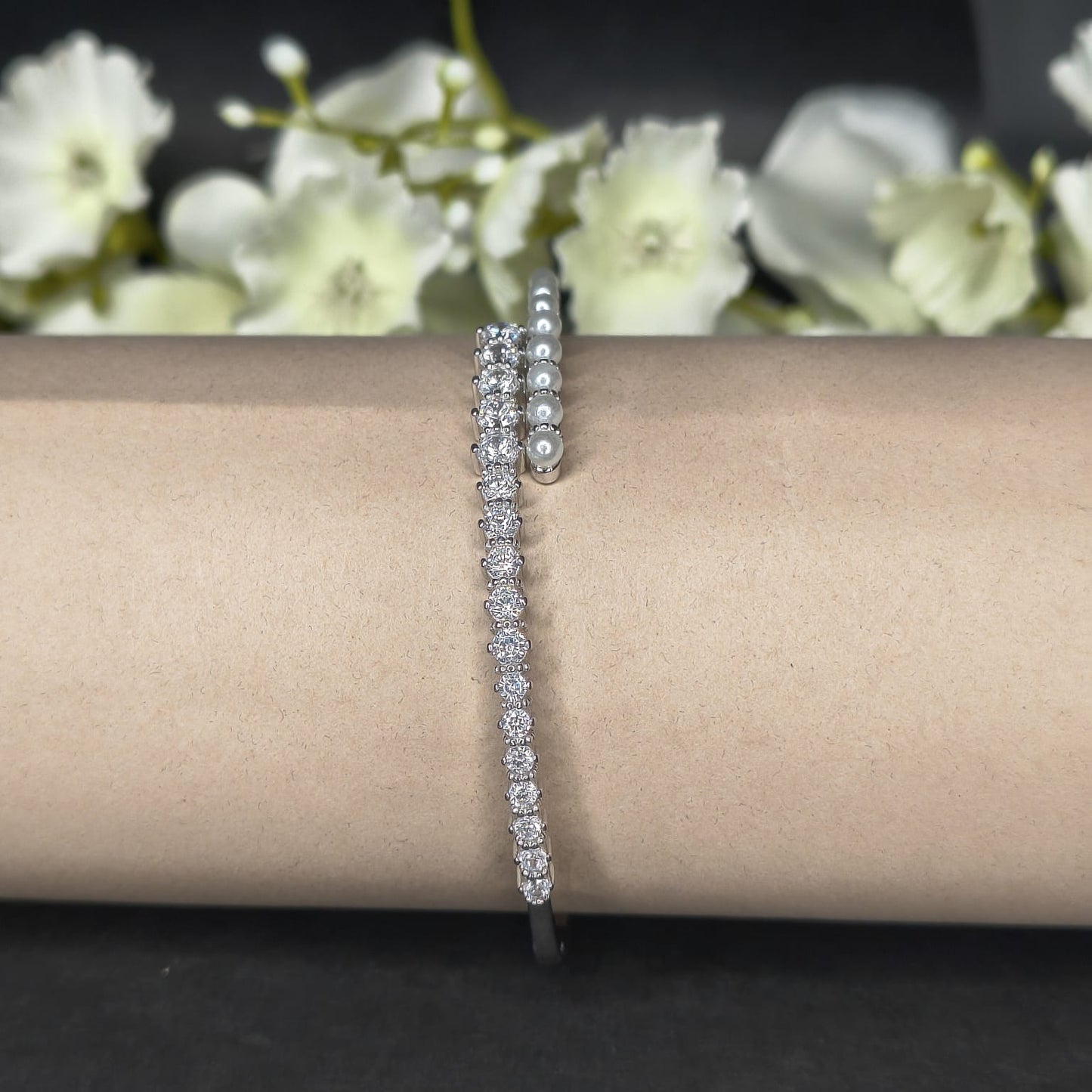 Silver Zircon with Pearl Shine Elegant Bracelet