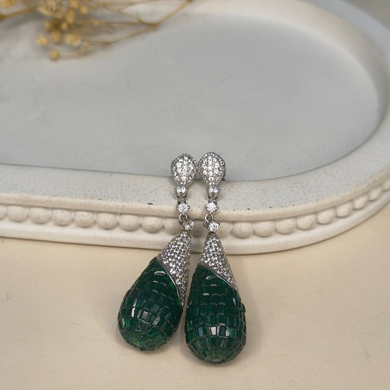 Silver Emerald Teardrop Diamond Earring