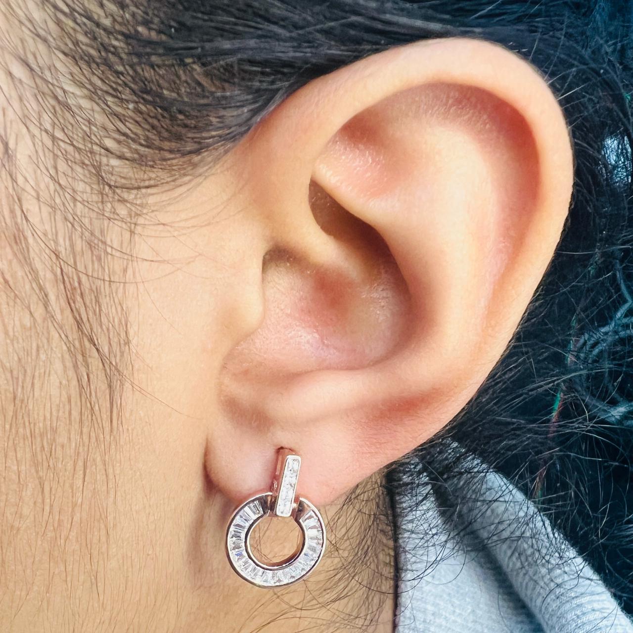 Silver Luxe Round Necklace Set