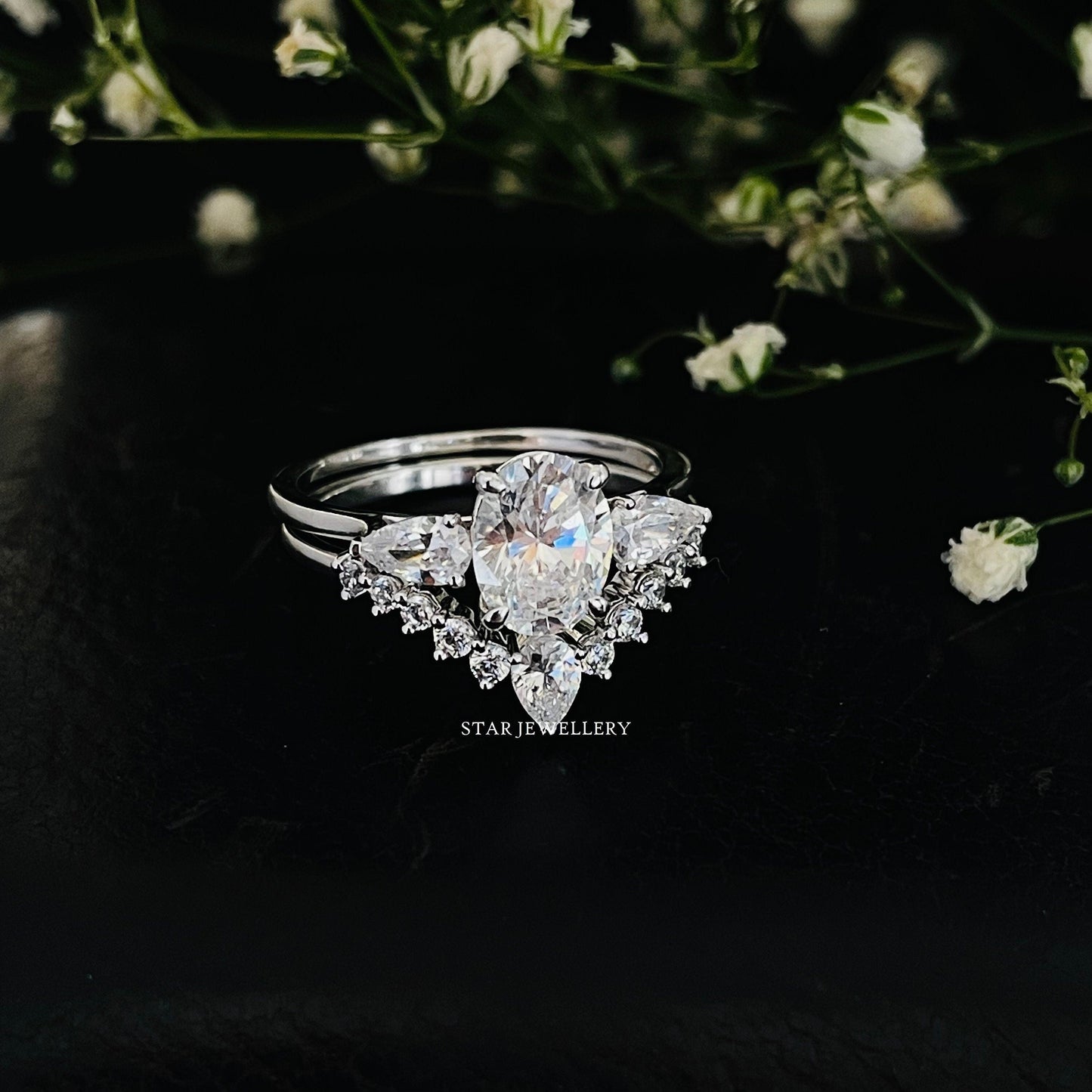 1.00 Ct IGI Certified Lab Grown Diamond Oval Cut Wedding Ring Set