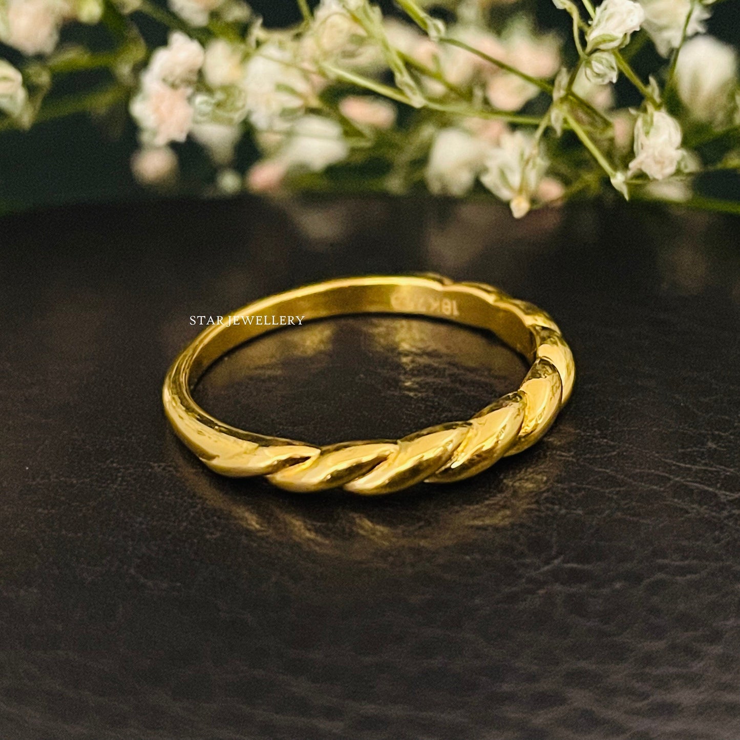 14K Solid Gold Twist Band Ring