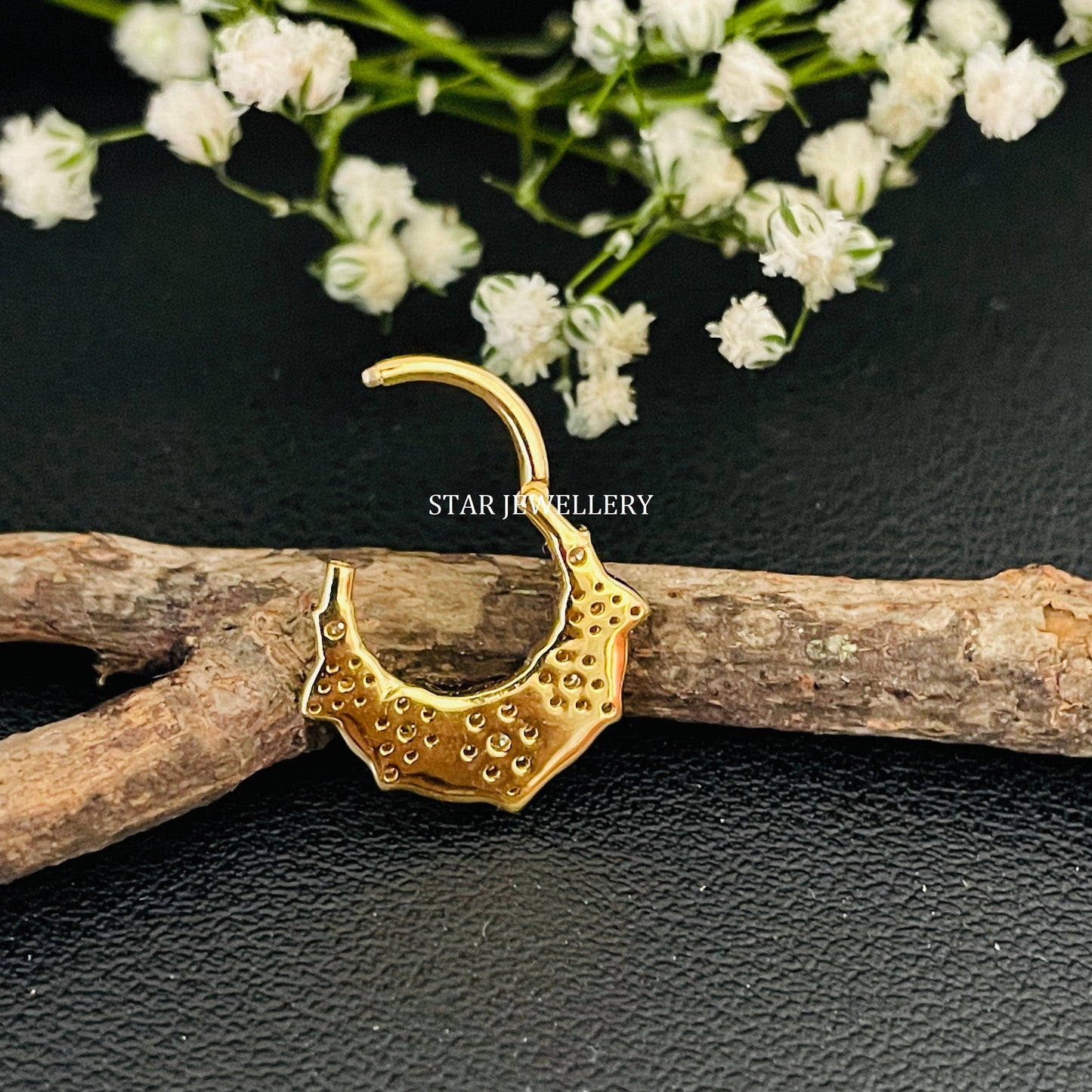 Pear Shape Lab Diamond Daith Clicker