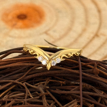 Aurelia Lab Grown  Diamond  V Band ring