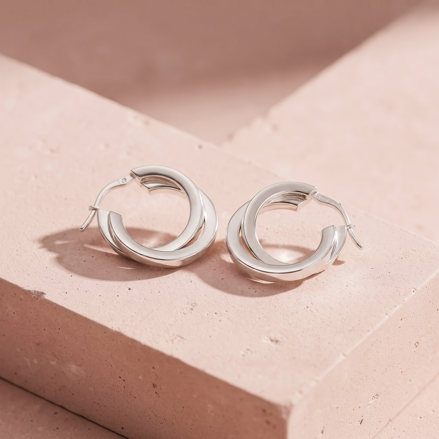 Silver Twin Twisted Oval Earring