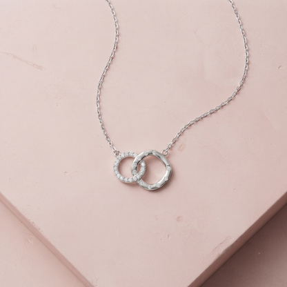 Silver Interlock Circles Pendant