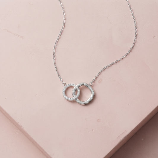 Silver Interlock Circles Pendant