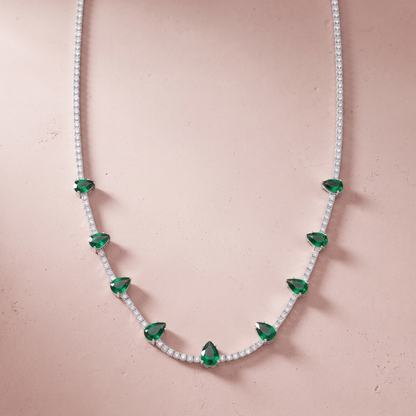Rose Gold Emerald Green Elegant Necklace