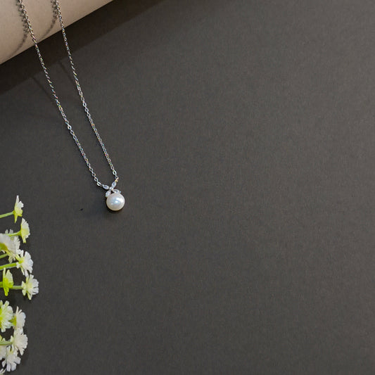 Silver Pearl Pendant