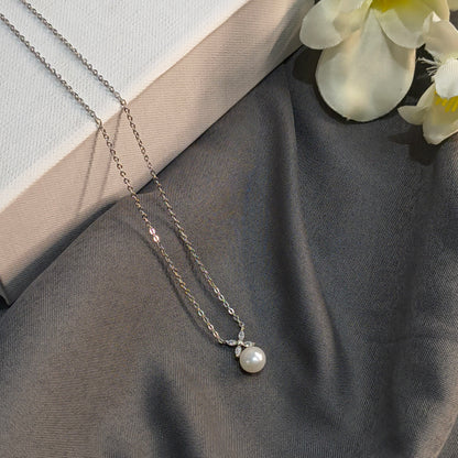 Silver Pearl Pendant