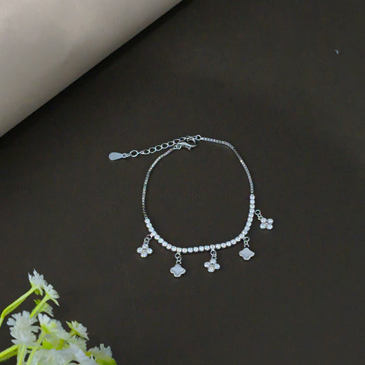 Silver Dazzling Clover Drop Bracelet