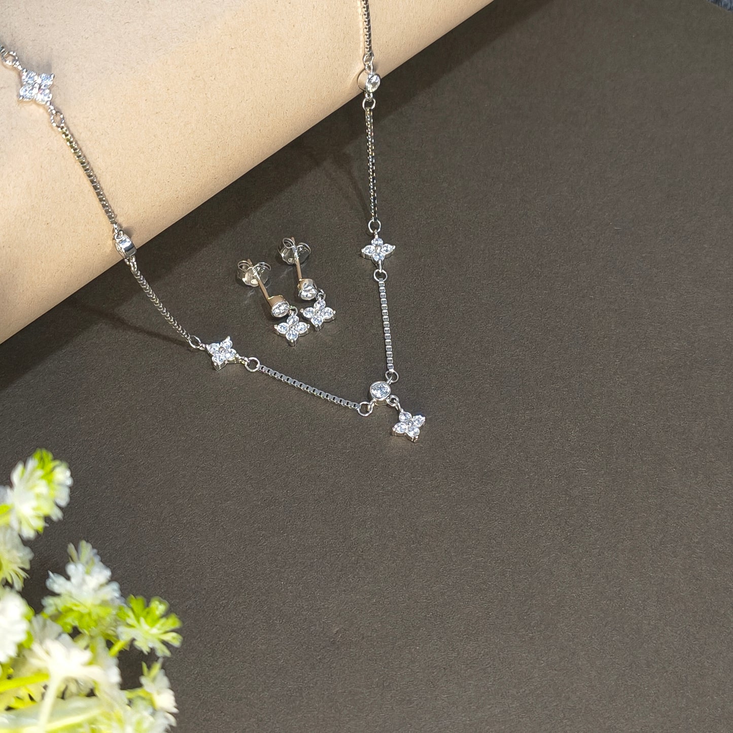 Silver Tiny Bloom Drop Necklace Set