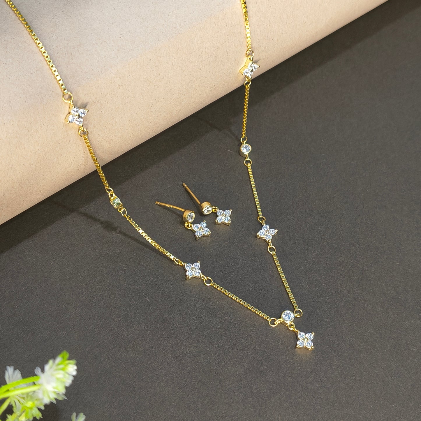 Gold Plated Tiny Bloom Drop Necklace Set