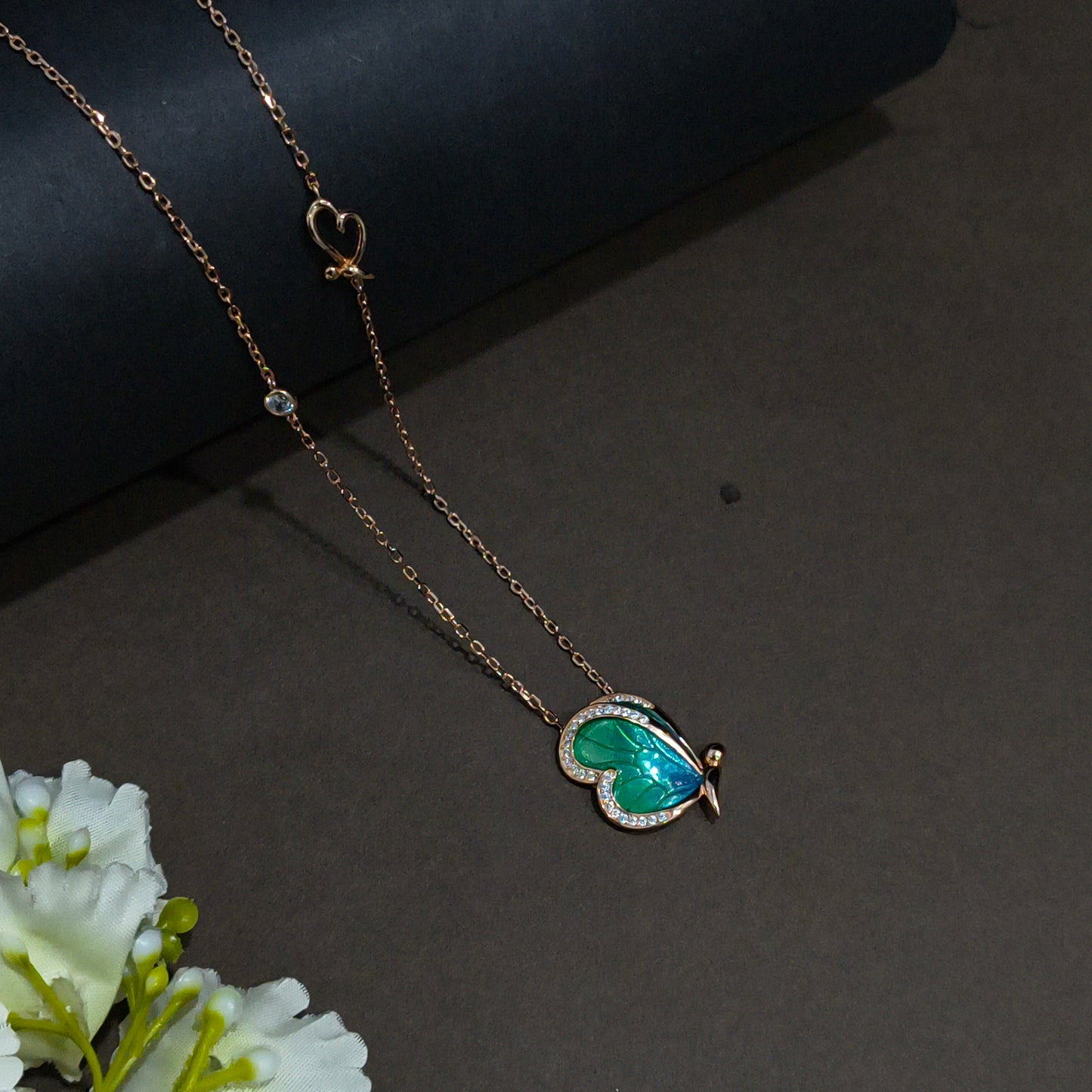 Rose Gold Plated Forest Wings Necklace