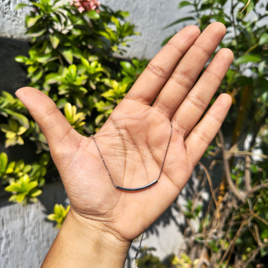 Silver Minimal Curve Bar Necklace