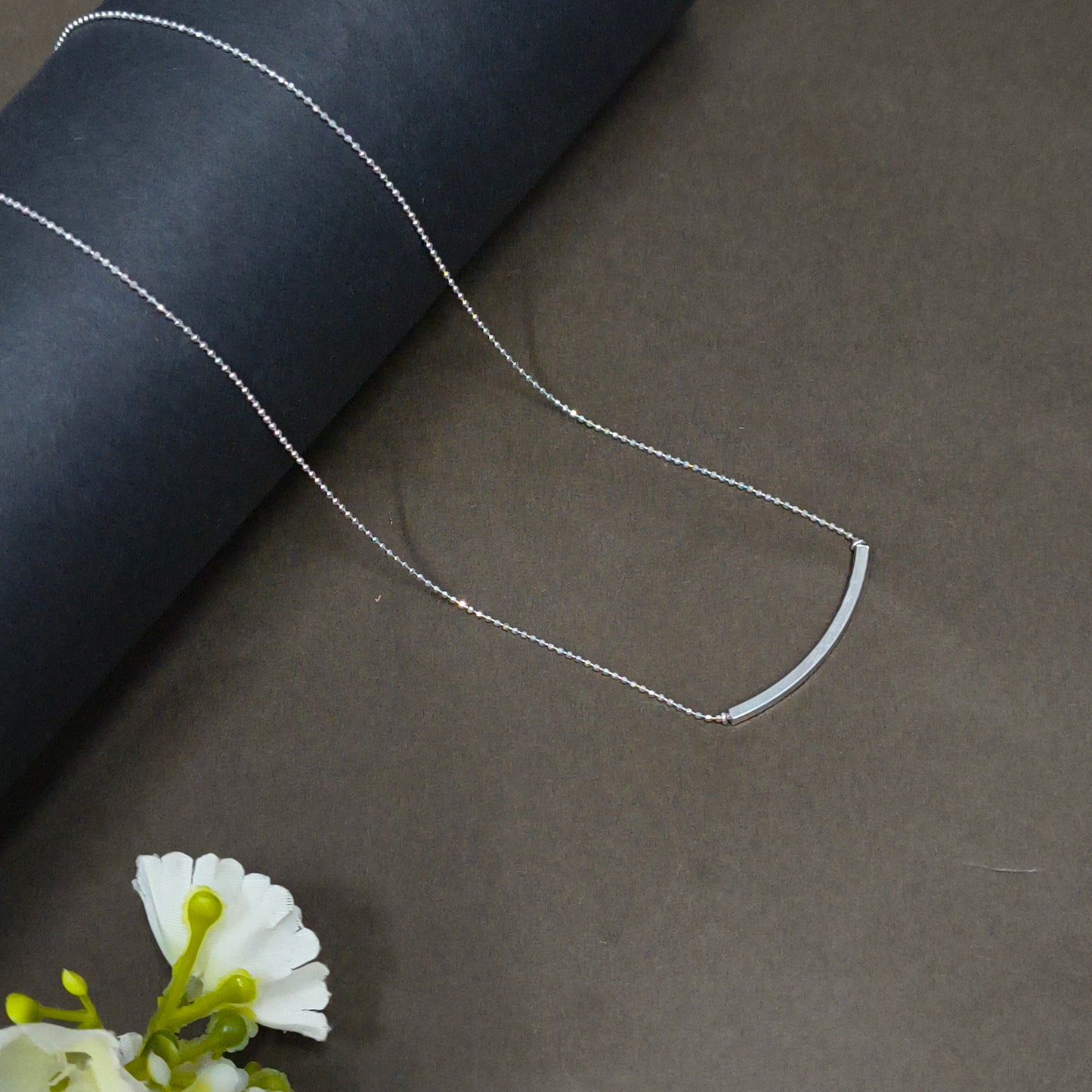 Silver Minimal Curve Bar Necklace