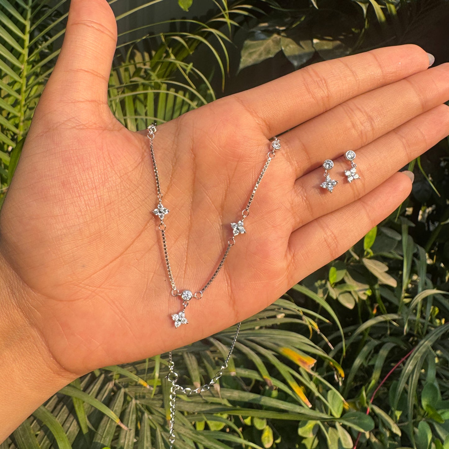 Silver Tiny Bloom Drop Necklace Set