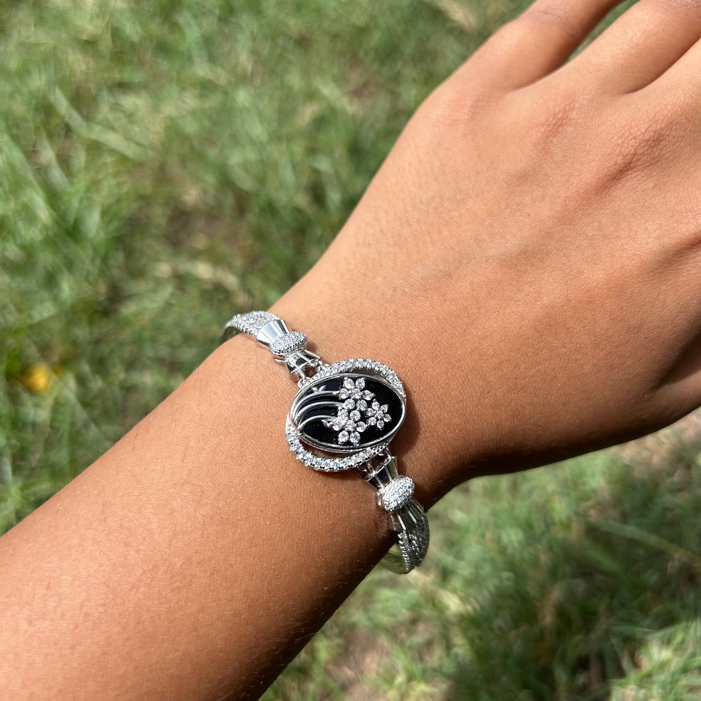 Silver Elegant Black Floral Bracelet