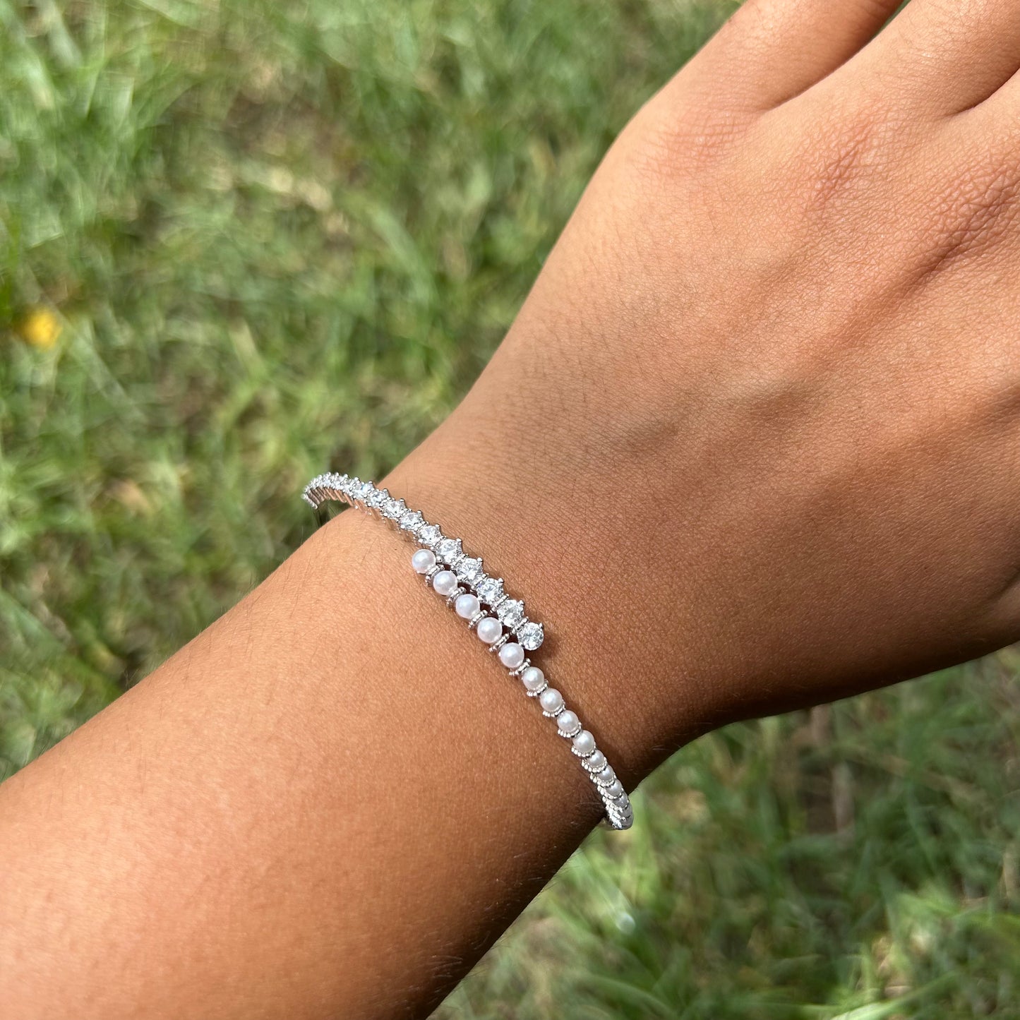 Silver Zircon with Pearl Shine Elegant Bracelet