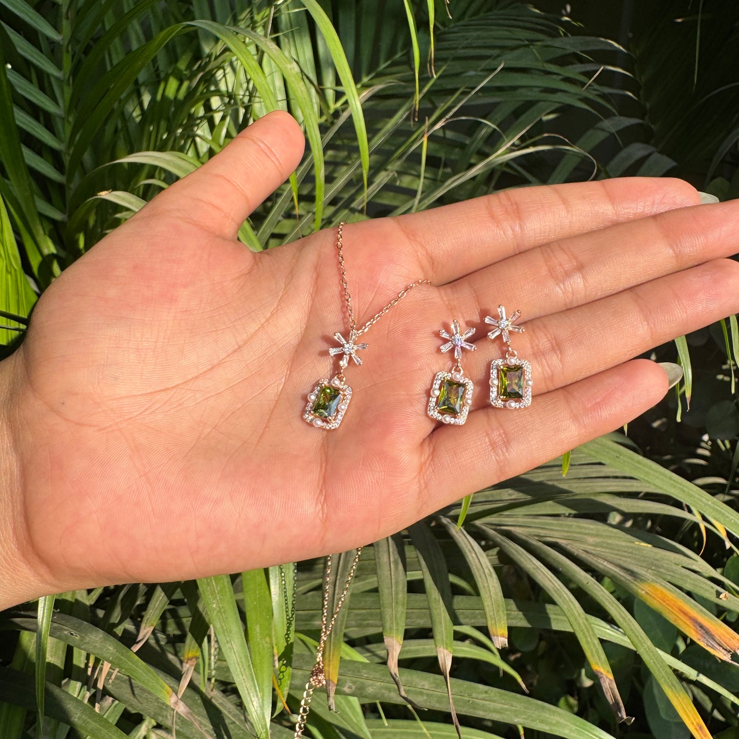 Rose Gold Plated Moss Green Prism Necklace Set