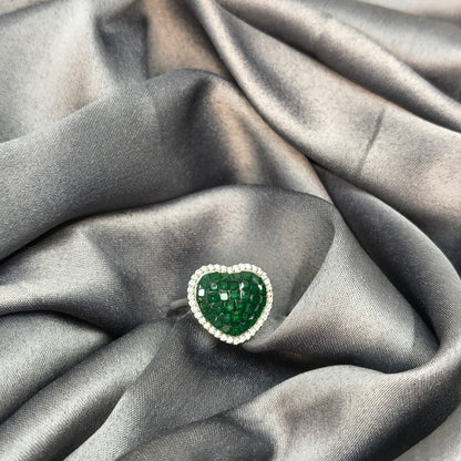 Silver Heart‑Shaped Emerald Halo Ring
