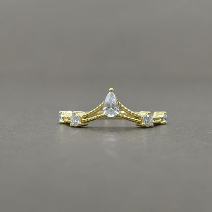 Luna Pear V Curve Lab Grown Diamond 10K Gold Ring