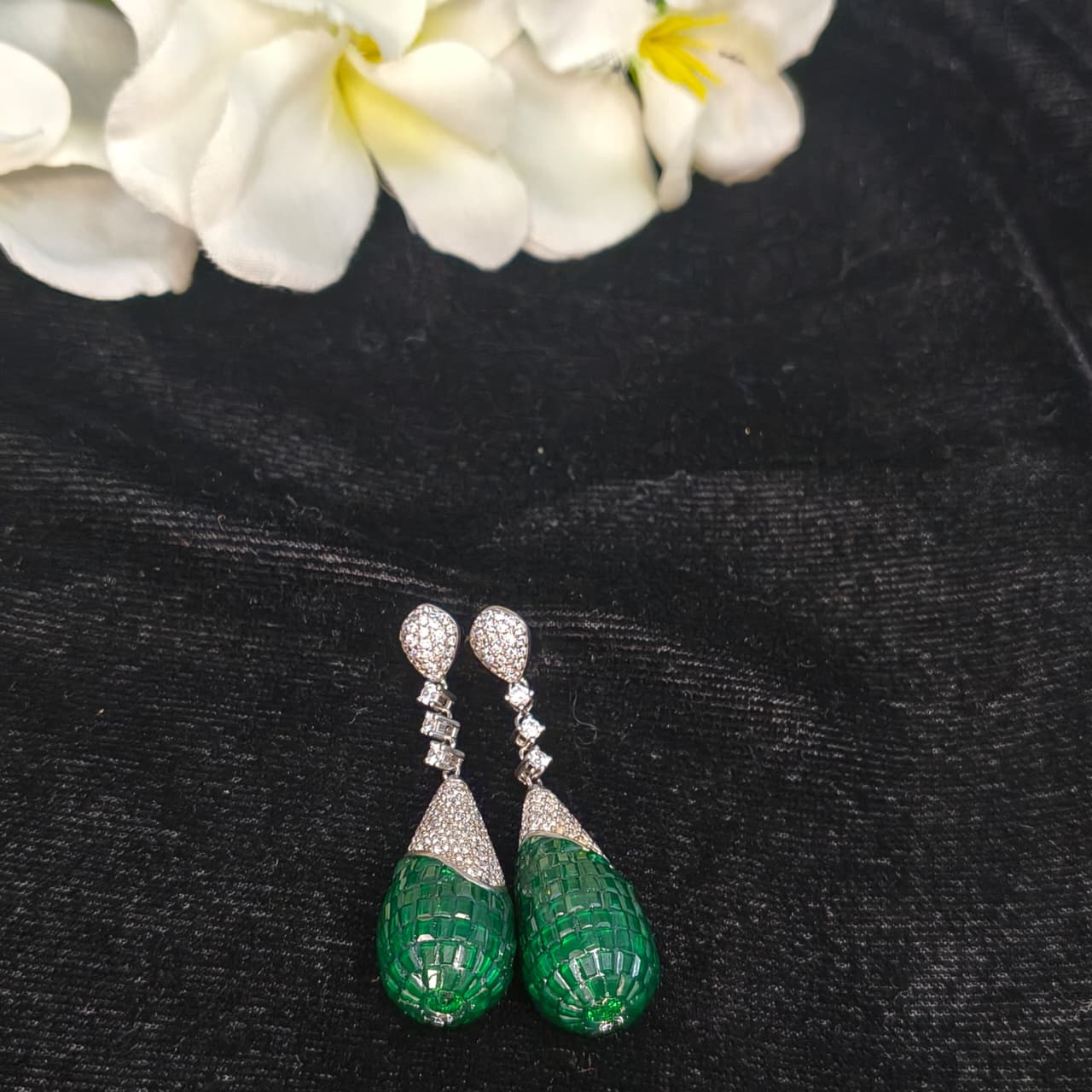 Silver Emerald Teardrop Diamond  Earring