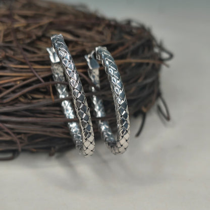 Silver Rope Twist Minimal Hoop Earrings