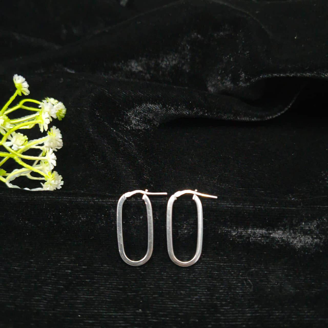 Silver Minimalist Rectangle Hoop Earring