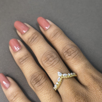 Majestic Pear‑Cut CV Diamond Tiara Ring