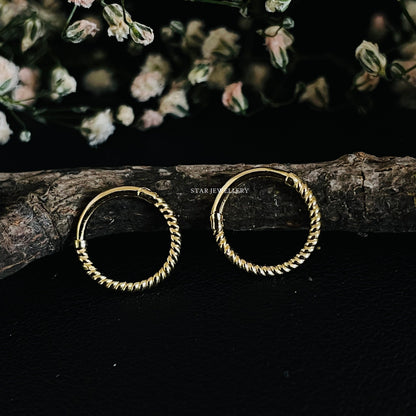 14K Solid Gold Daith Clicker