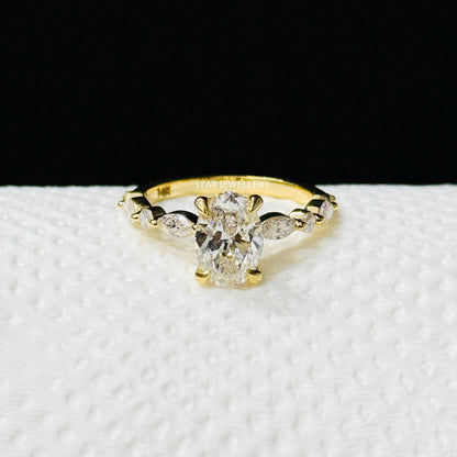 1.00 CT Oval Cut CVD Lab Grown Diamond Engagement Ring