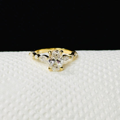 1.00 CT Oval Cut CVD Lab Grown Diamond Engagement Ring