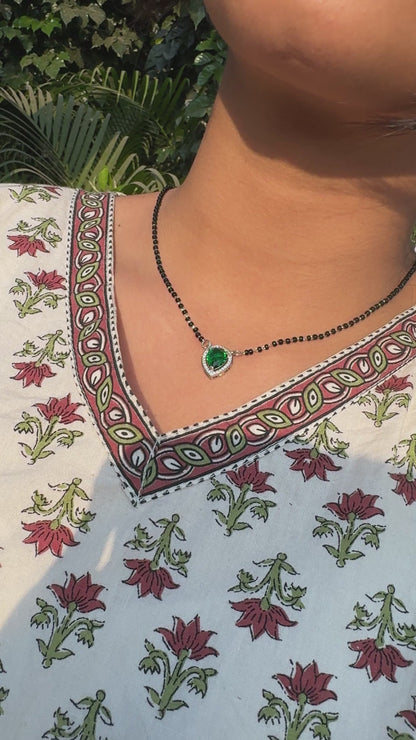 Silver Teardrop Green Mangalsutra