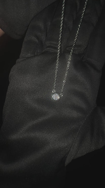 Silver Soliatire Pendant