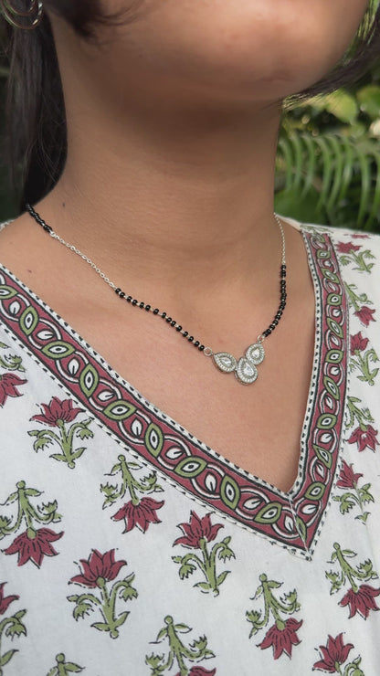 Silver Trinity Spark Mangalsutra