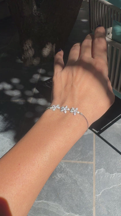 Silver Triple flower Bracelet